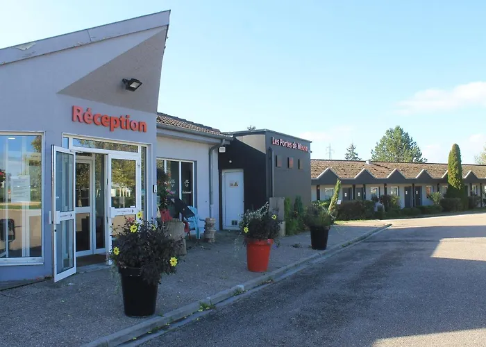 Logis Hotel Des Portes De Meuse Pagny-sur-Meuse photo