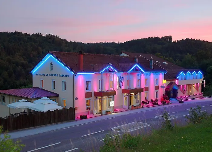 Logis De La Grande Cascade Hotel Le Tholy photo