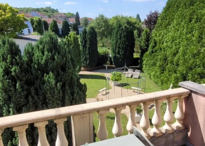 Hotel Cote Jardin Commercy photo
