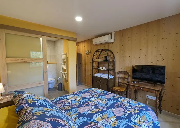 Chambre Climatisee Avec Salle D'Eau Privative Et Acces Jardin Rehaupal foto