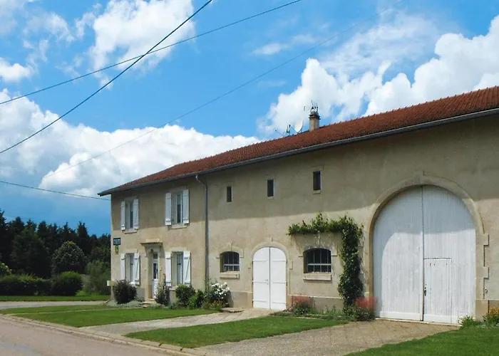 صورة House Near Lac De Madine With Historic Charm Lahayville