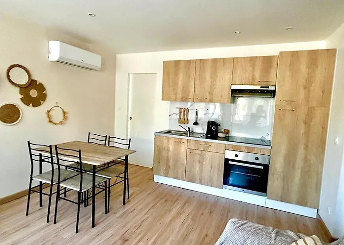 Petite Maison Sur La Colline Landremont photo