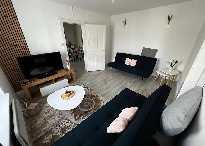 Фото Appartement Au Premier Etage Таон-ле-Вож