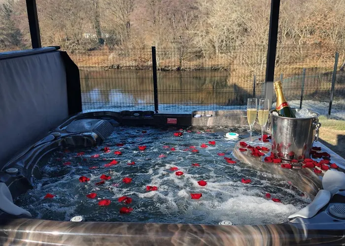 Chez Maud Et Fab Villa Dinozé foto