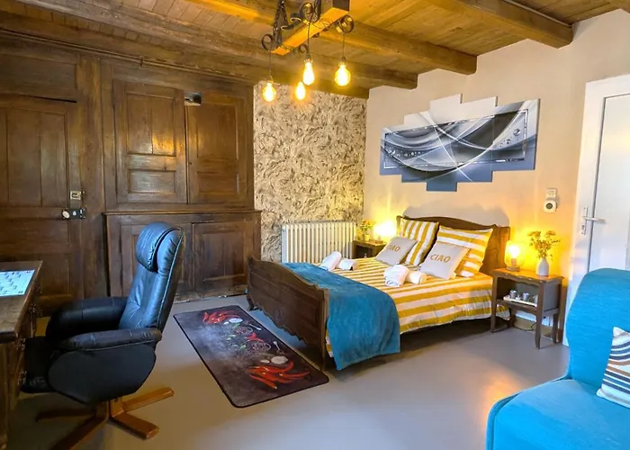 L'Antre D'Eux La Pause Evasion Sur La Route Des Vacances Mont-l'Etroit photo