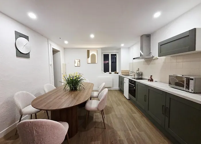 Le Petit Domaine De Leo L Ecureuil Appartement Cosy Avec Jardin Privatif Celles-sur-Plaine fotoğrafı