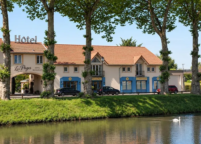 Фото Logis Hotel Les Pages Люневиль