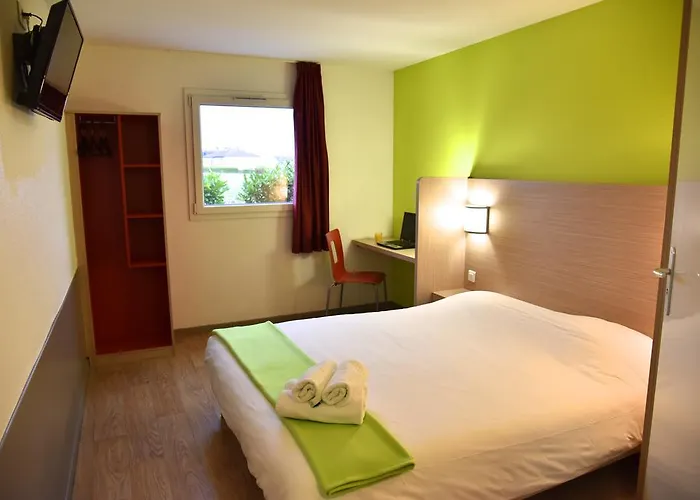 Sweet And Smart Sarreguemines - Hambach Hotel photo